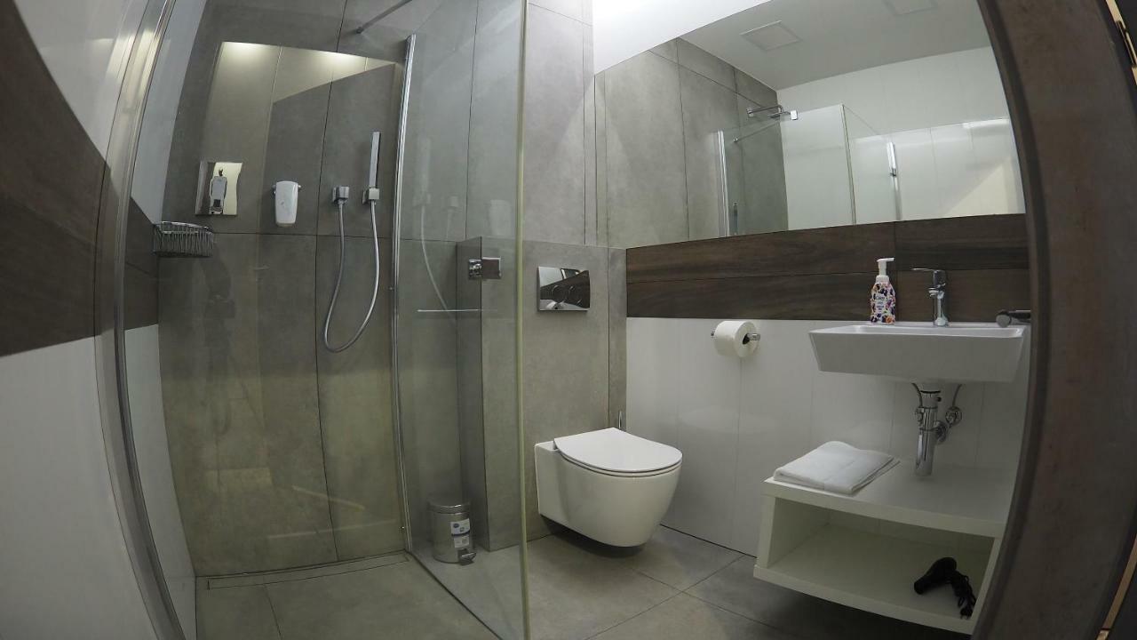 Hotel Sjesta Nowa Sol Extérieur photo