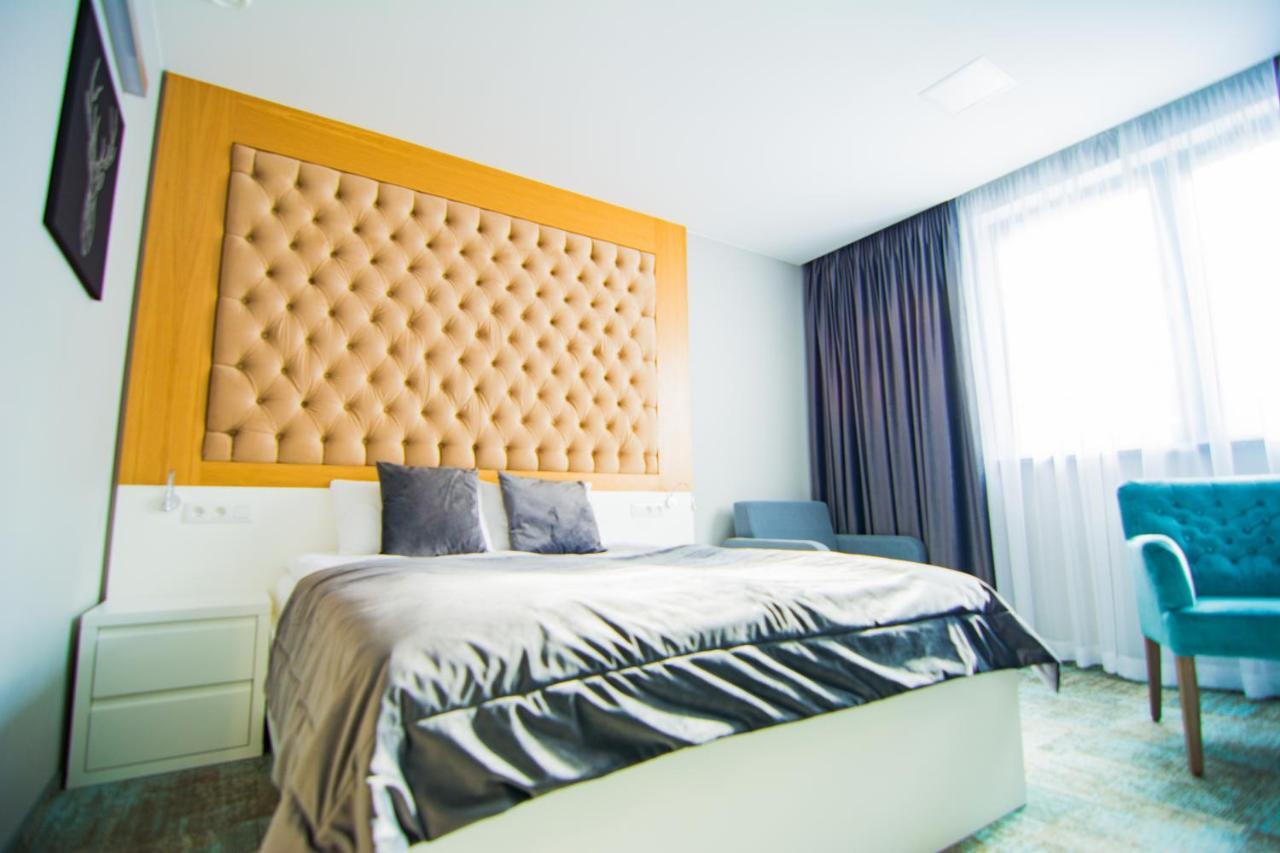 Hotel Sjesta Nowa Sol Extérieur photo